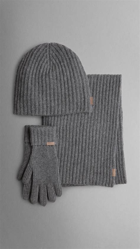 burberry hat and scarf set